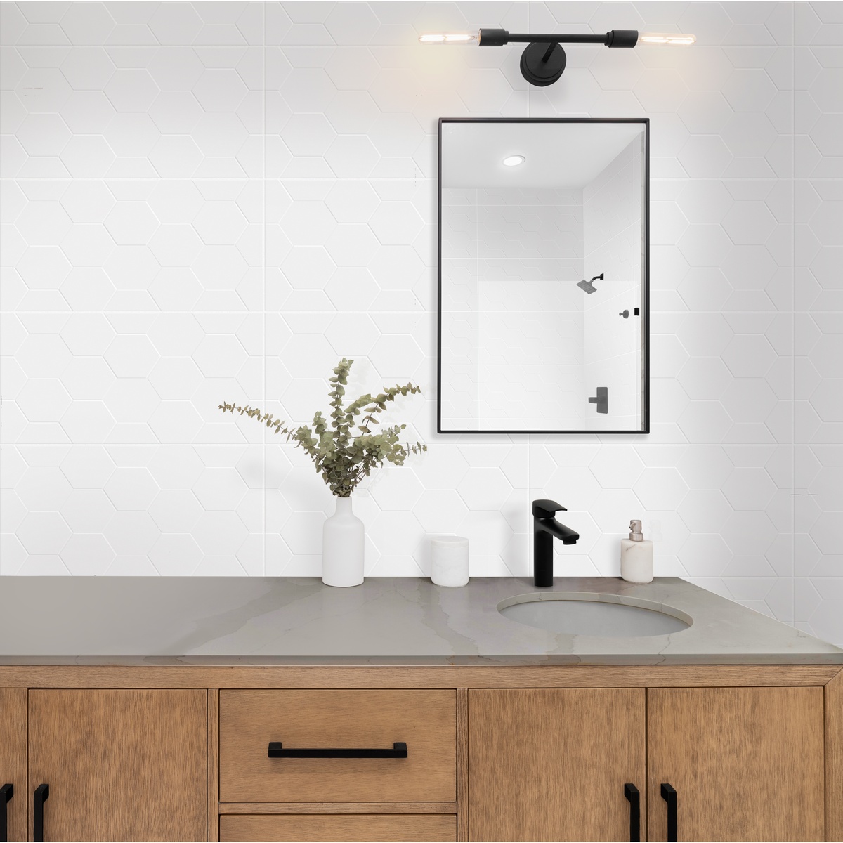 603519011-ambiente-pared-estructurada-fenix-satin-blanco-cu-2.jpg
