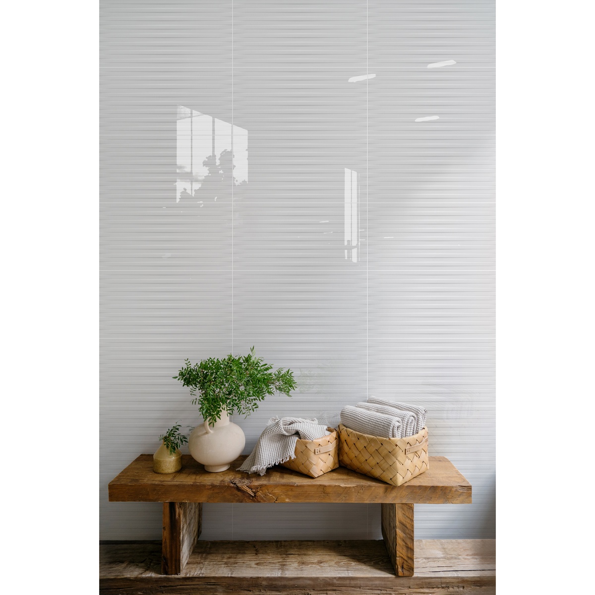 608289001-ambiente-pared-estruc-althar-brillante-blanco-cu-1.jpg