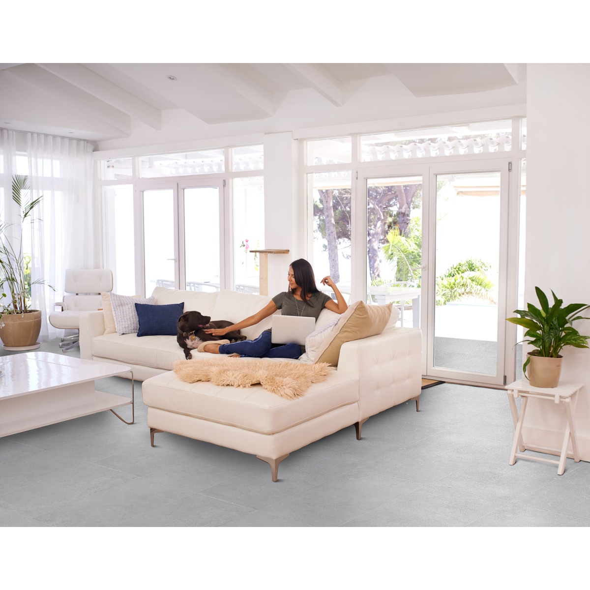 608702511-ambiente-piso-porcelanato-rec-west-ard-gris-claro-cd-1.jpg
