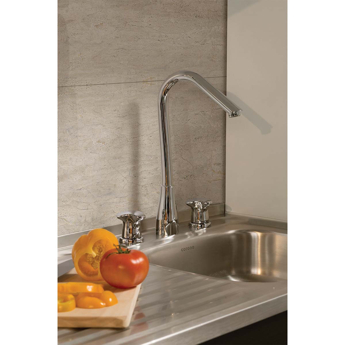 griferia para lavaplatos 8 pulgadas aluvia triceta ambiente AV5080001