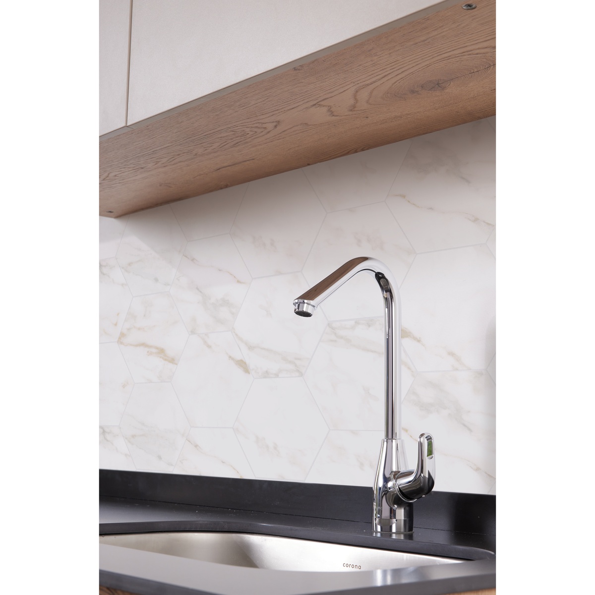 z_ambiente-cocina-gf-lvp-aluvia-mono-AV4140001.jpg